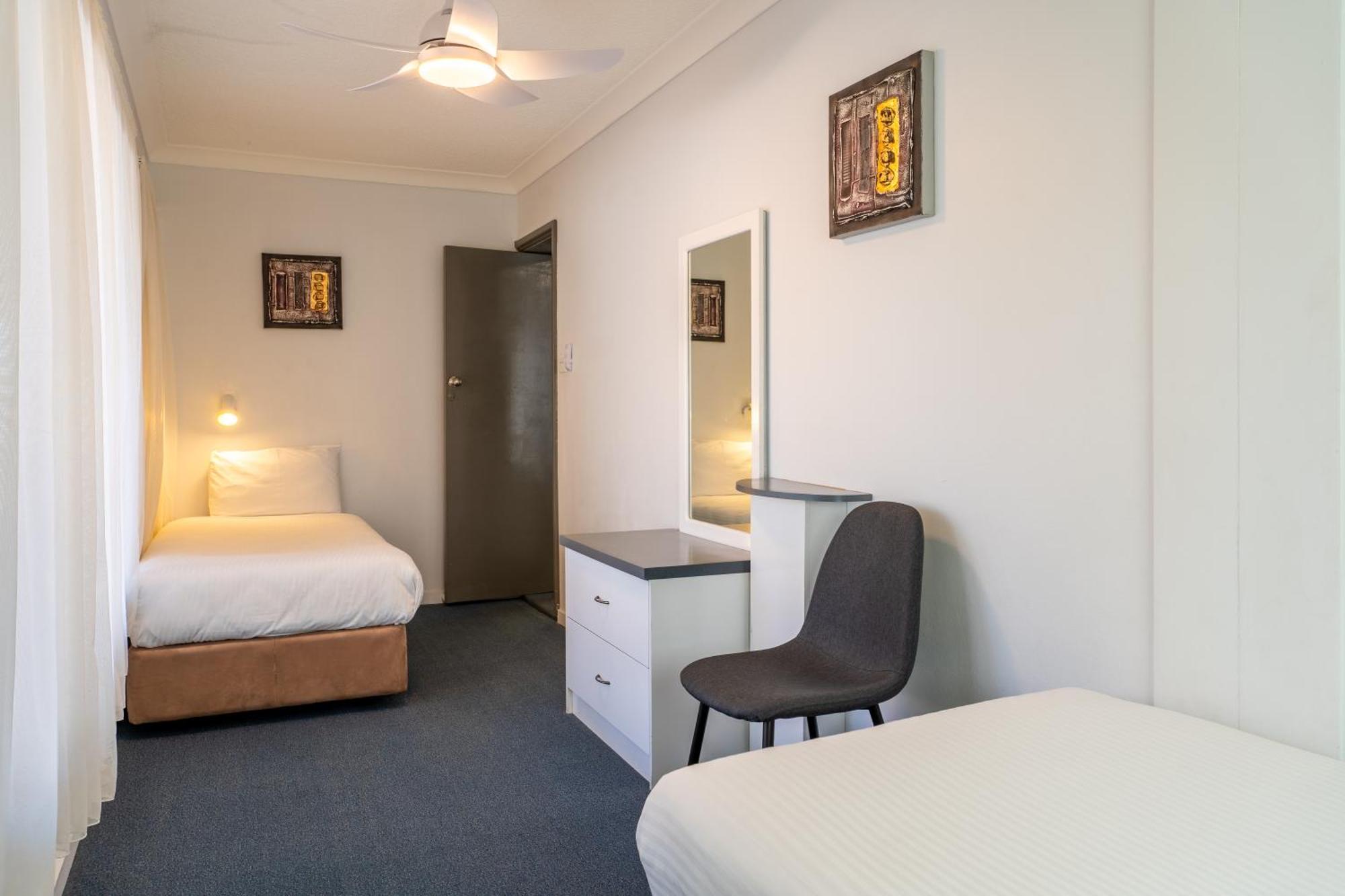 Port Aloha Motel Port Macquarie Exterior photo