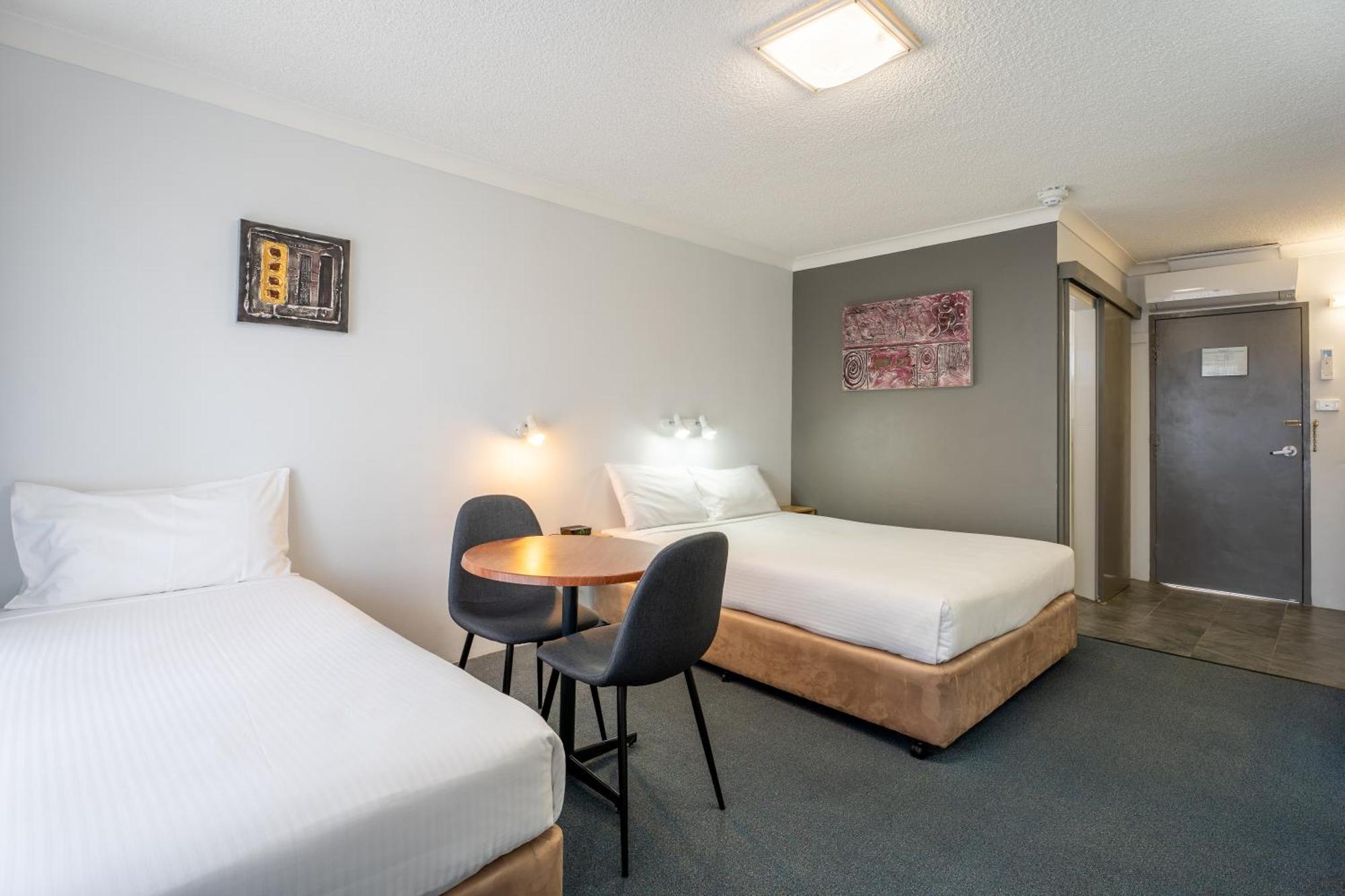 Port Aloha Motel Port Macquarie Exterior photo